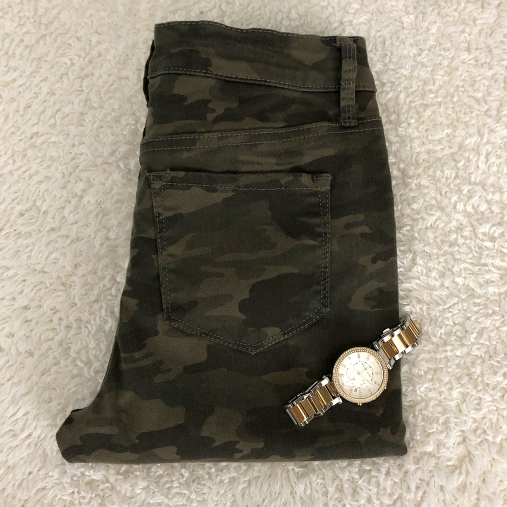 Green Camo skinny jeans